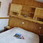 Hotel La Boule De Neige 2*