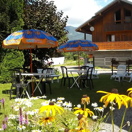 Hotel La Boule De Neige 2*