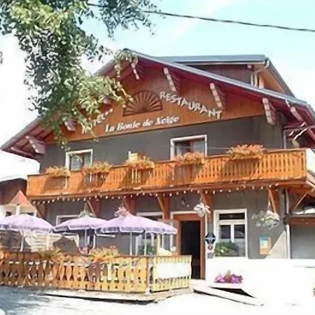 La Boule De Neige Hotel Samoëns