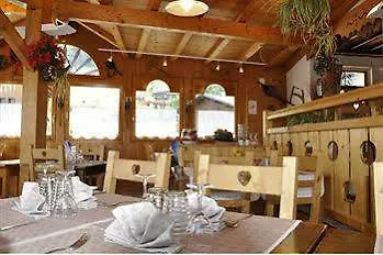 La Boule De Neige Hotel