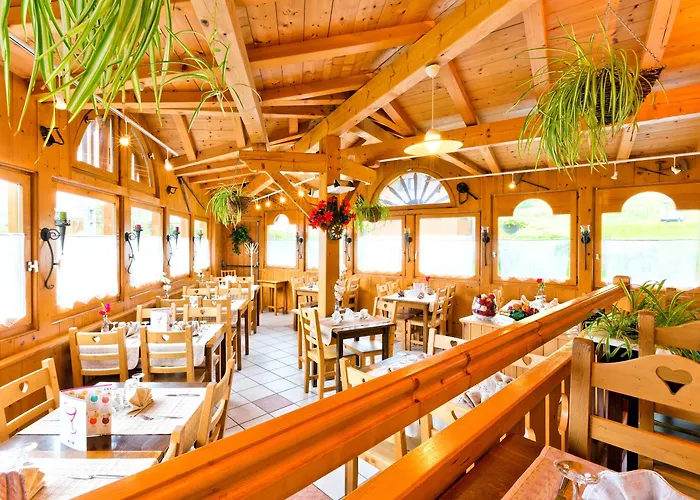 Hotel La Boule De Neige 2*